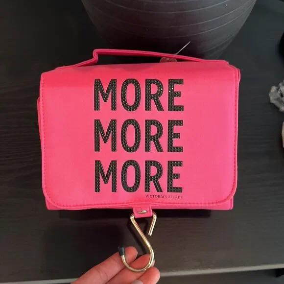 VS travel make up bag - Picture 4 of 8